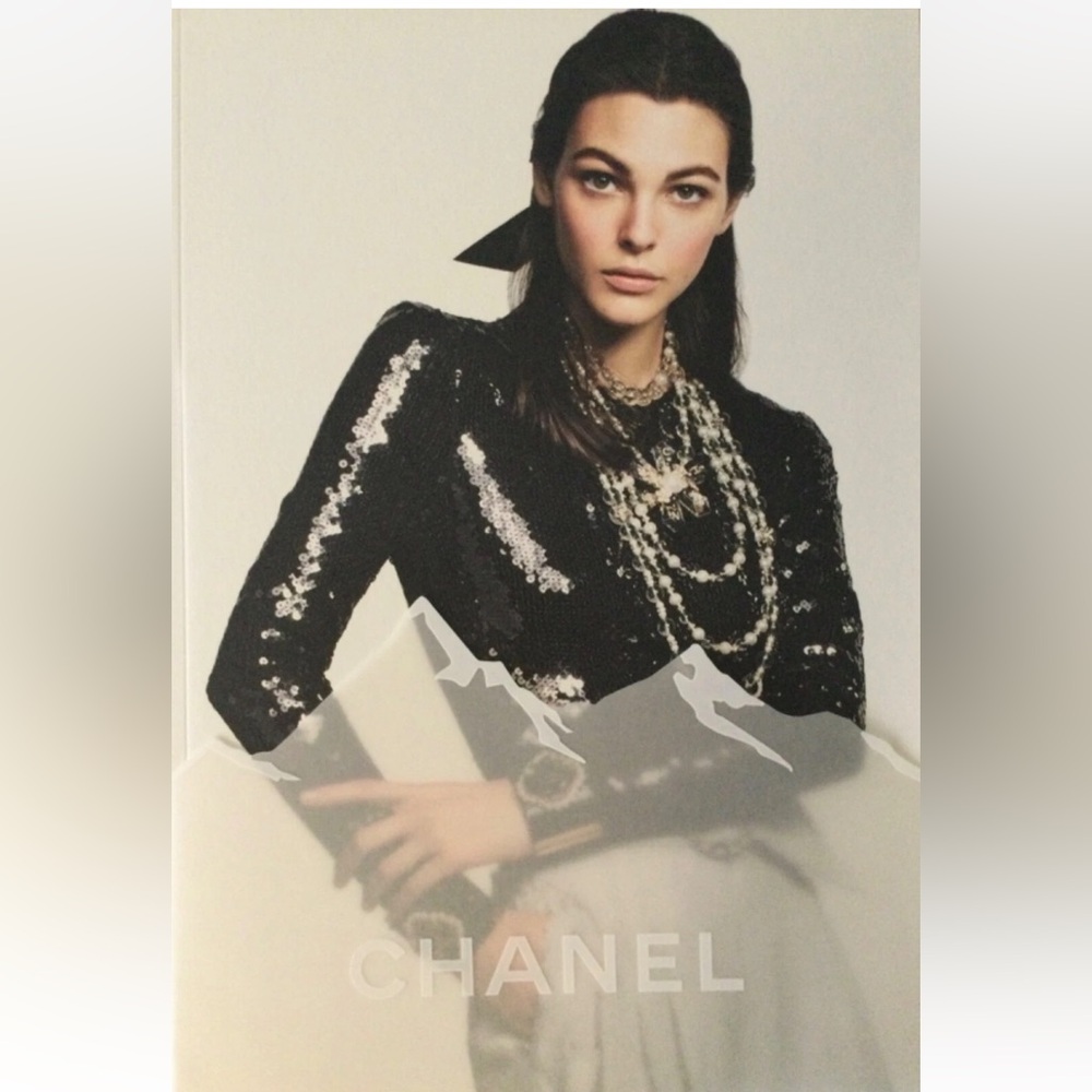 CHANEL Fall/Winter 2019 Look Book from Karl Lagerfeld’s Final Collection